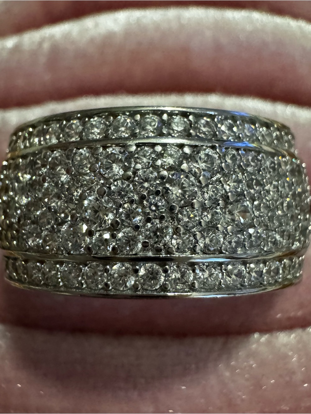 Wide Pavé Crystal Rhinestone Statement Band Ring Silver Tone Size 10 - Picture 4 of 8
